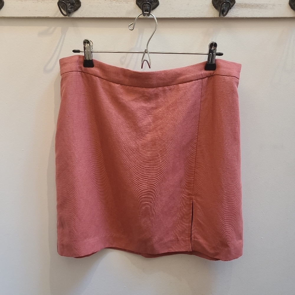 Aritzia - Wilfred Patio Linen High Waisted Mini Skirt - in Coral - Size 12